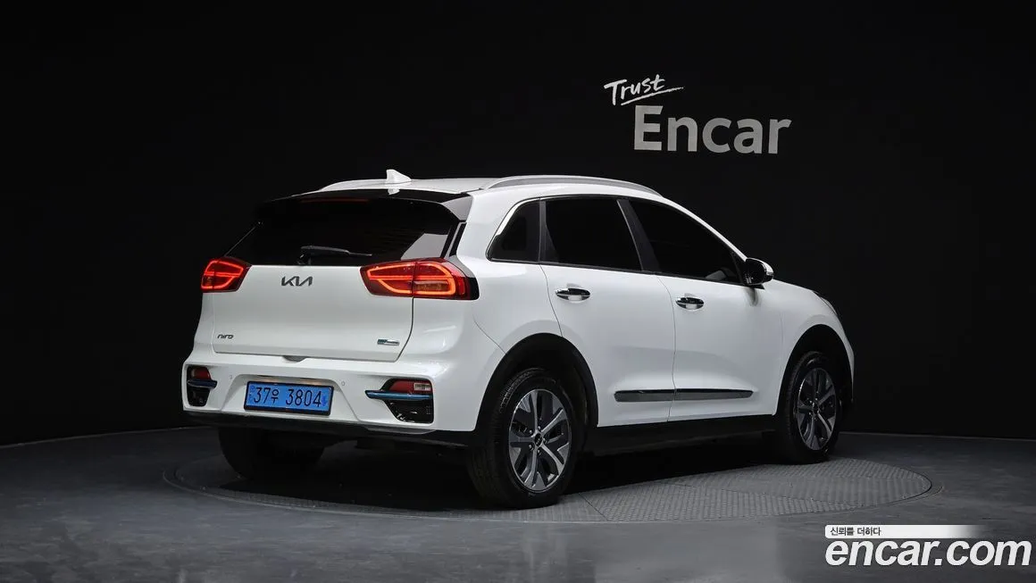 Kia Niro — фото 4