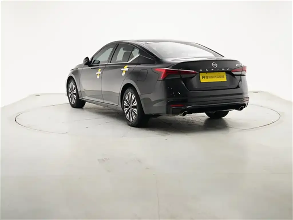 Nissan Teana 2024 из CN, фото 5