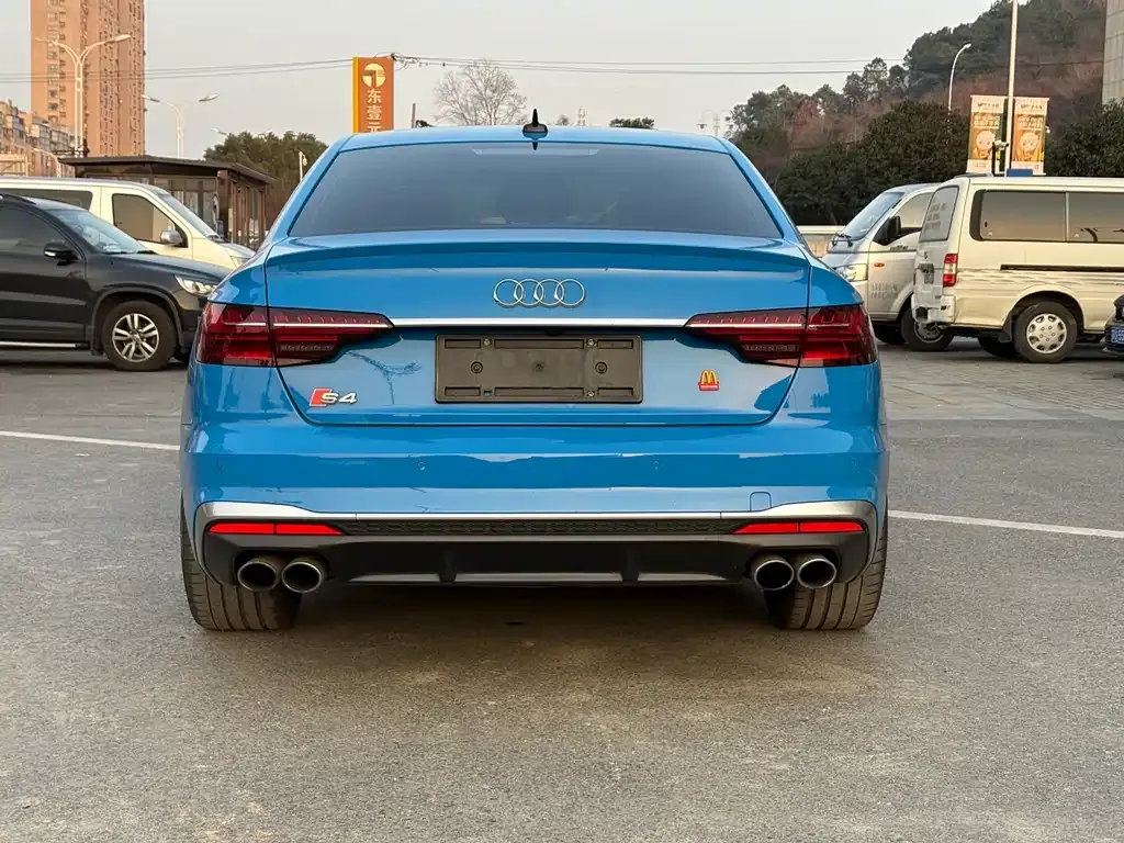 Audi S4 2021 из CN, фото 7