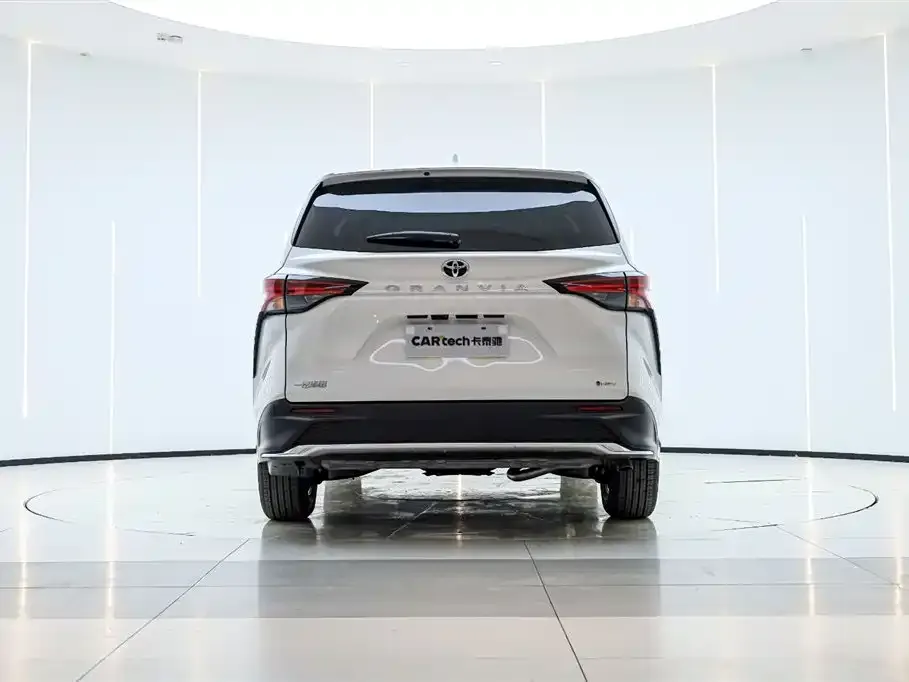 Toyota Granvia 2026 из CN, фото 6