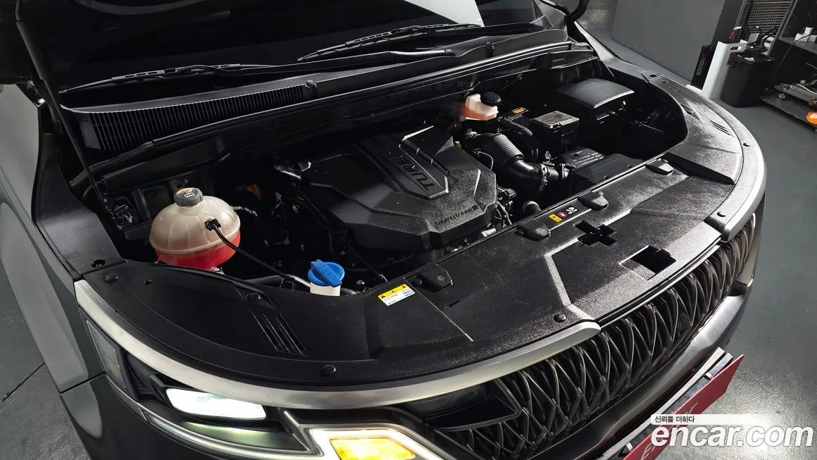 Kia Carnival 2023 из KR, фото 10