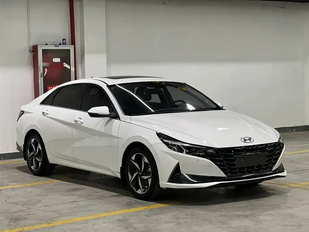 Hyundai Elantra 2021 из CN, фото 3