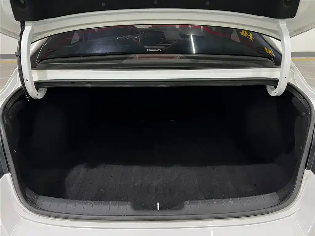 Hyundai Elantra 2021 из CN, фото 6