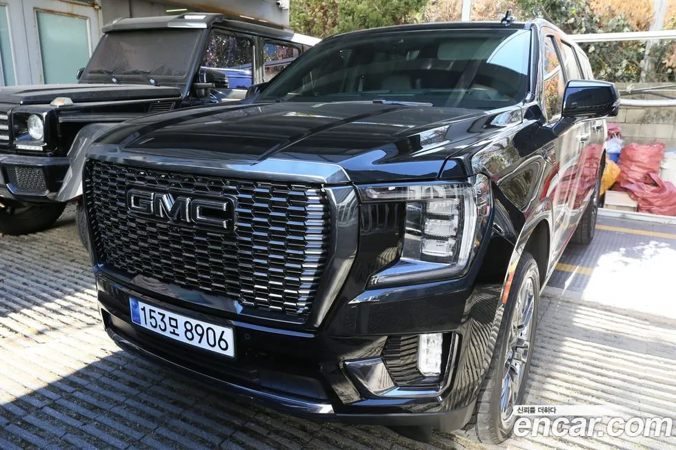 GMC Yukon 2022 из KR, фото 1