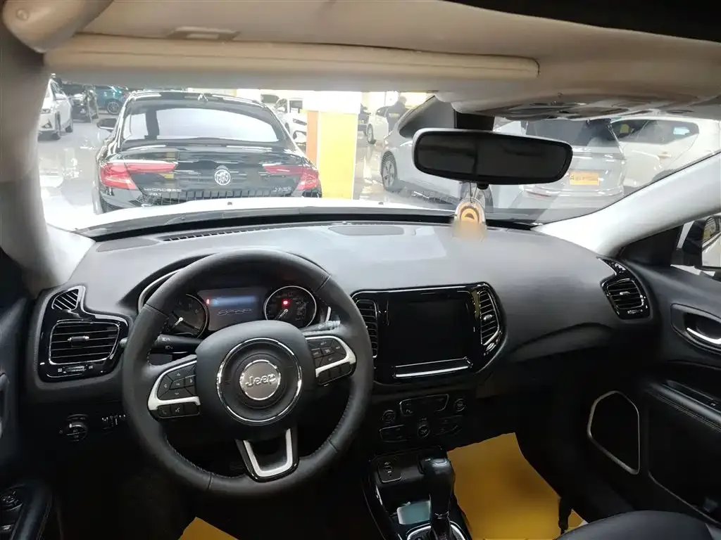 Jeep Compass 2021 из CN, фото 2