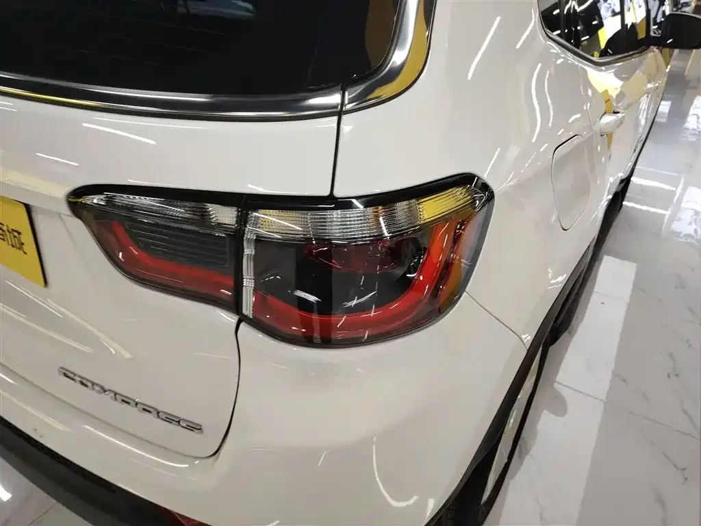 Jeep Compass 2021 из CN, фото 4