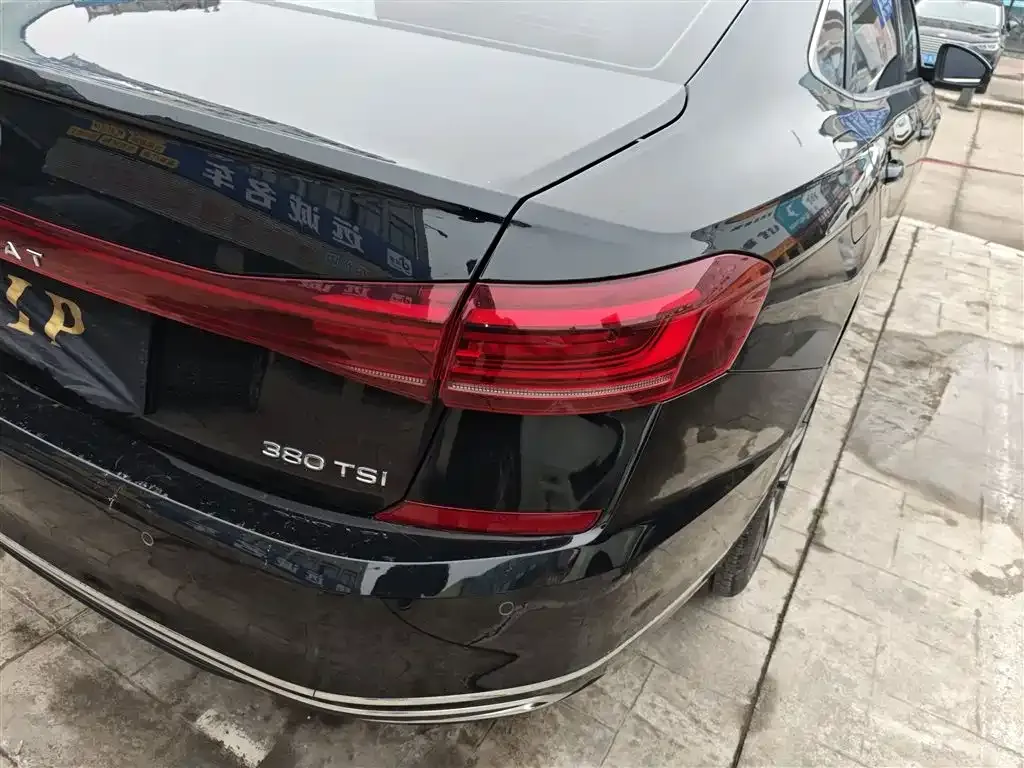 Volkswagen Passat 2023 из CN, фото 2