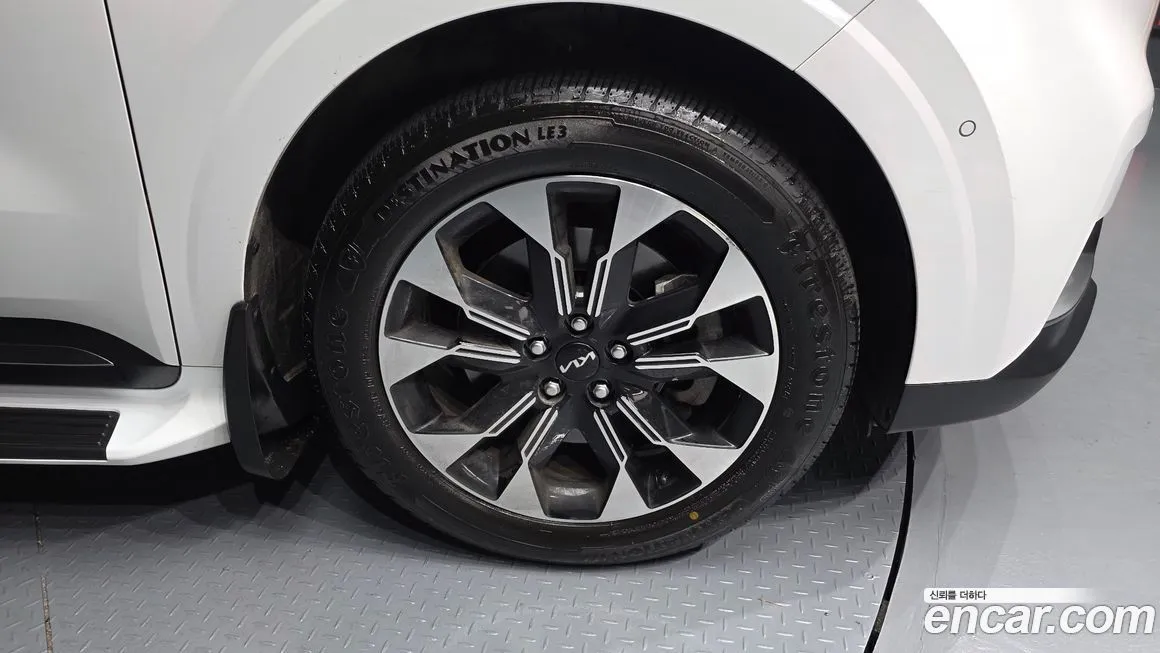 Kia Carnival 2023 из KR, фото 9