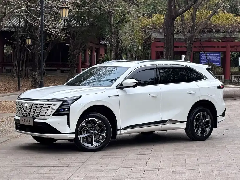 Changan CS75PLUS 2024 из CN, фото 1