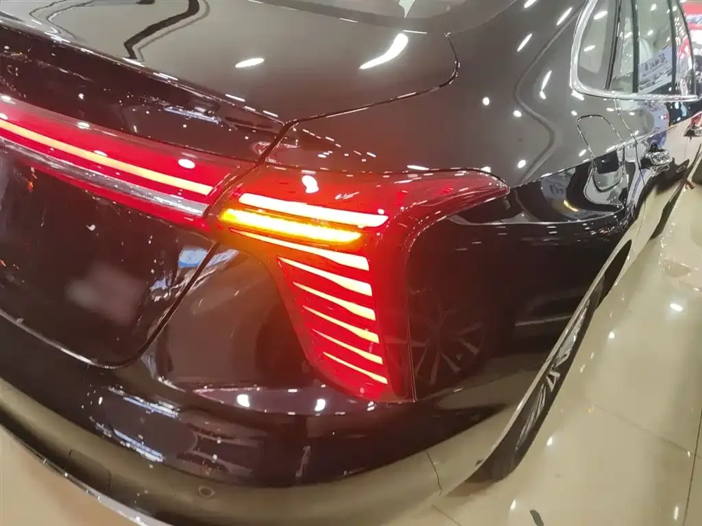 Hongqi H5 2025 из CN, фото 8