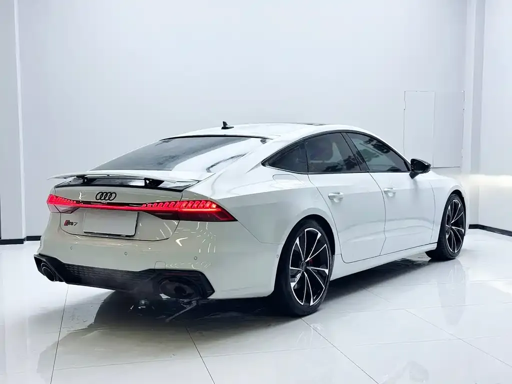 Audi A7 2022 из CN, фото 2