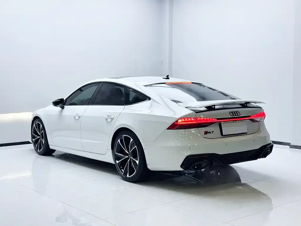 Audi A7 2022 из CN, фото 8