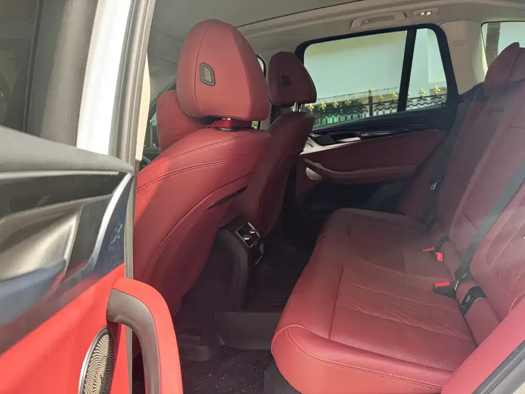 BMW iX3 2023 из CN, фото 4