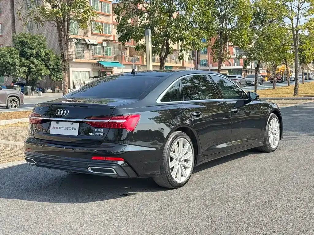 Audi A6L 2021 из CN, фото 7