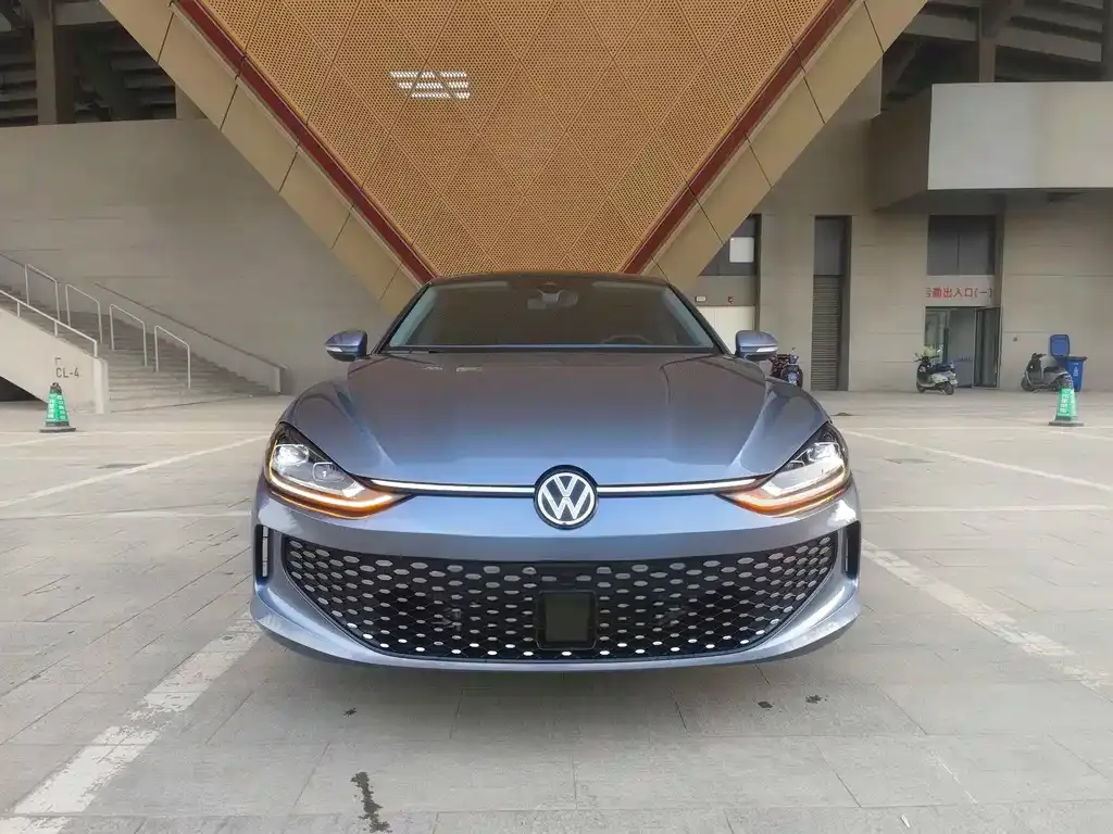 Volkswagen Lamando 2024 из CN, фото 10