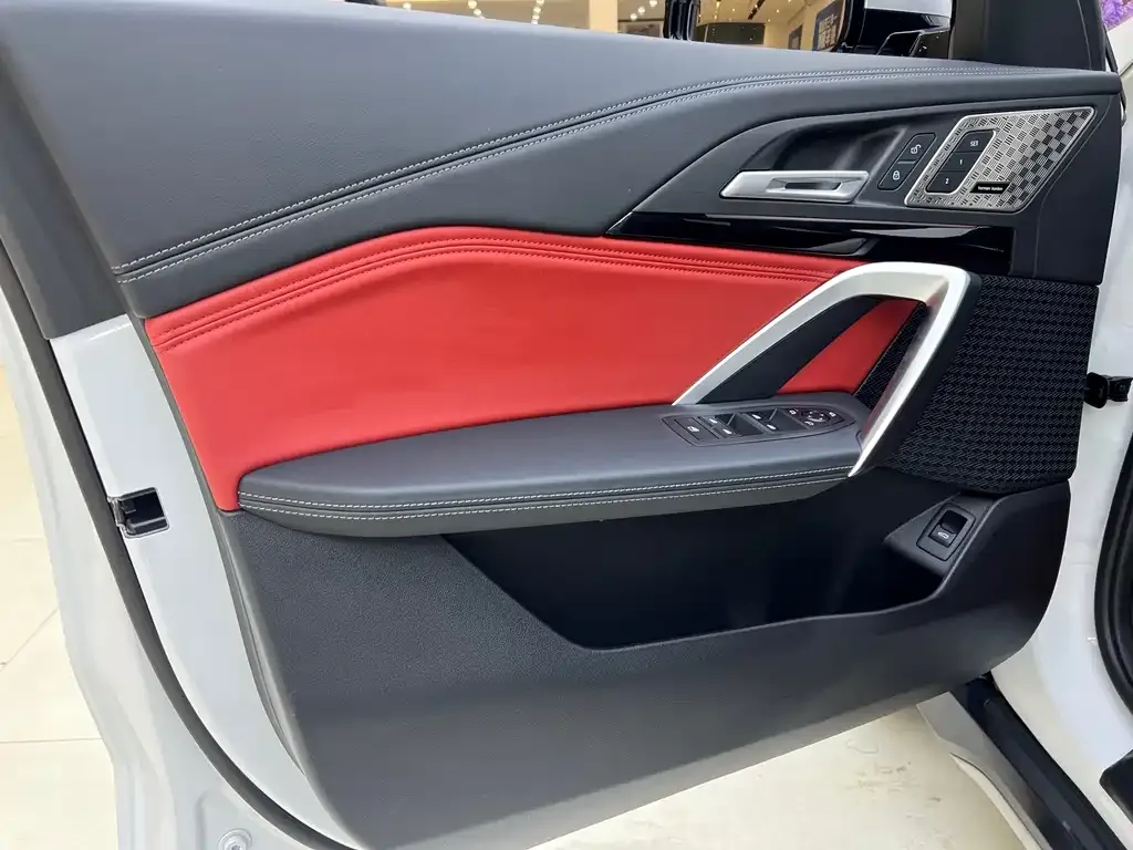BMW X1 2024 из CN, фото 9