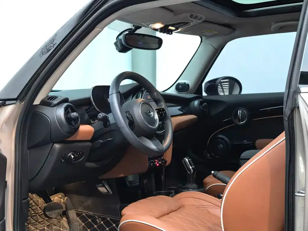 MINI Cooper (3-door) 2024 из CN, фото 8