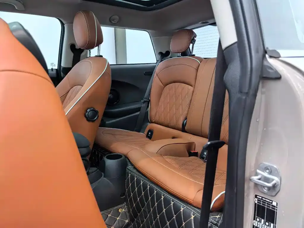 MINI Cooper (3-door) 2024 из CN, фото 6