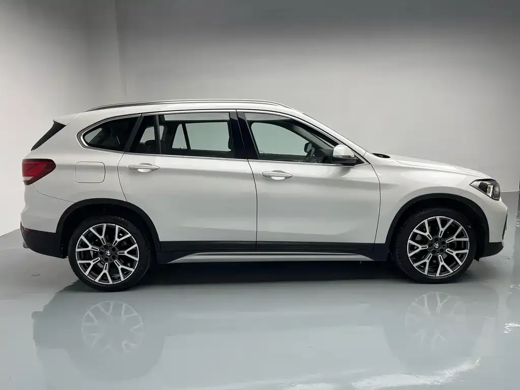 BMW X1 2022 из CN, фото 3