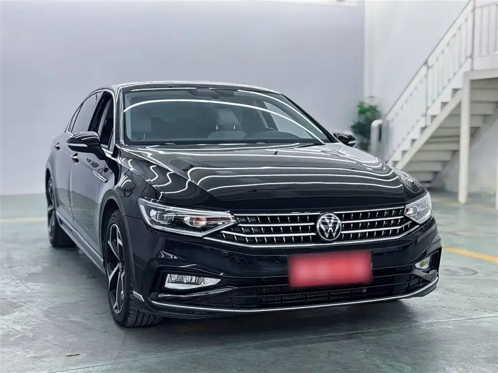 Volkswagen Magotan 2023 из CN, фото 9