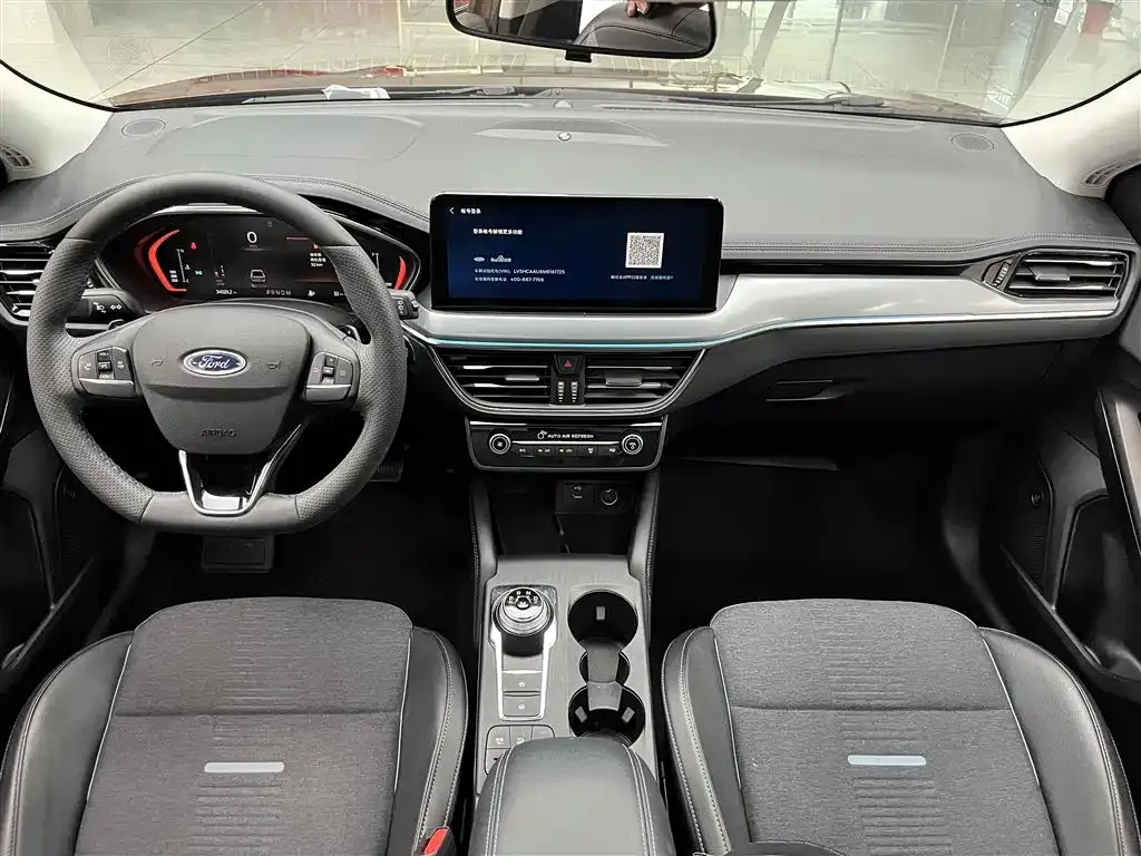 Ford Focus Active 2021 из CN, фото 8
