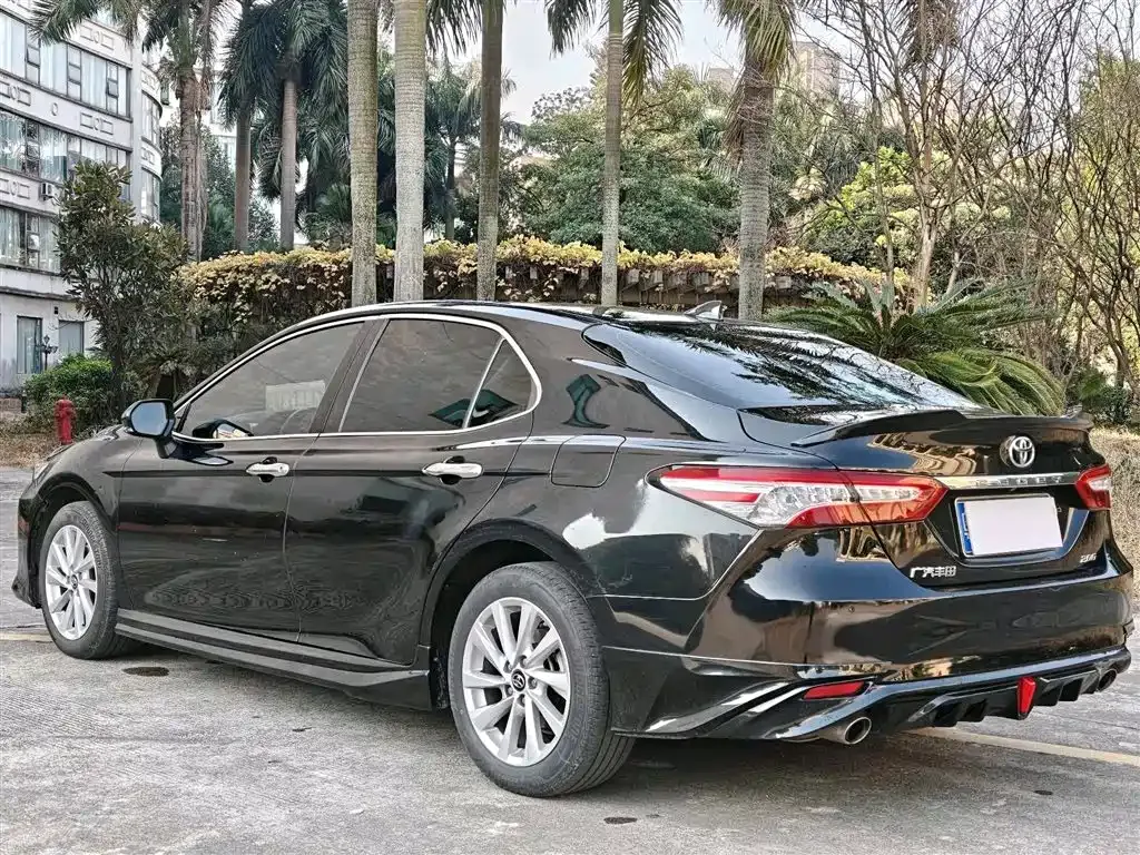 Toyota Camry 2021 из CN, фото 8
