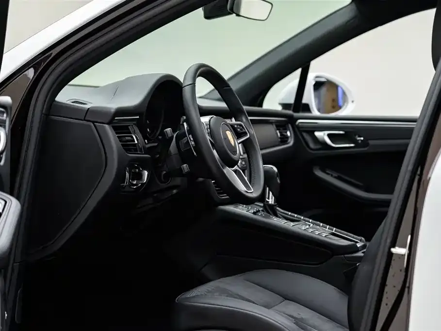Porsche Macan 2021 из CN, фото 10