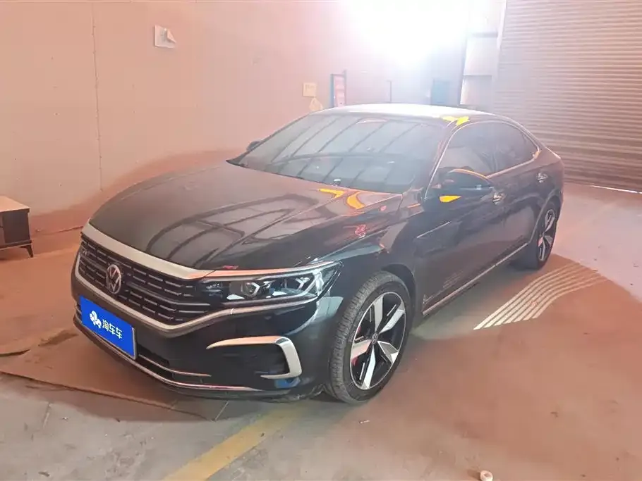Volkswagen Passat 2024 из CN, фото 1