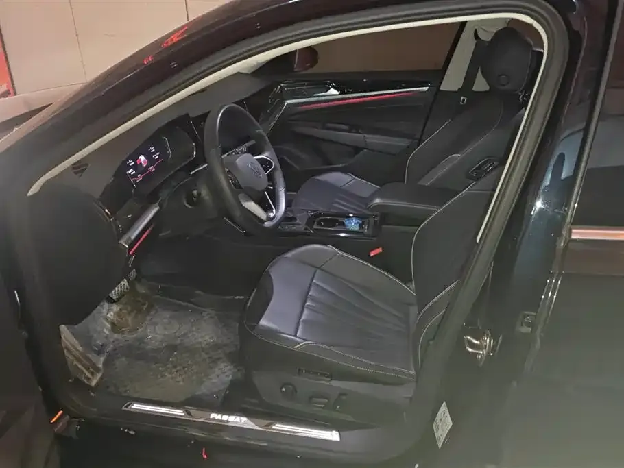 Volkswagen Passat 2024 из CN, фото 4