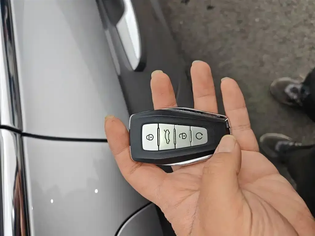 Geely Xingrui 2022 из CN, фото 2