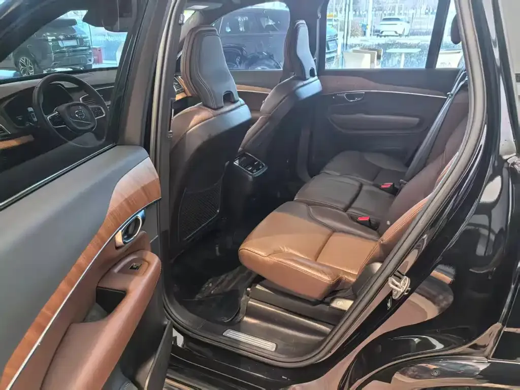 Volvo XC90 2022 из CN, фото 7