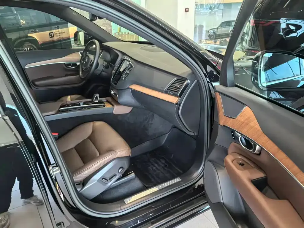 Volvo XC90 2022 из CN, фото 10
