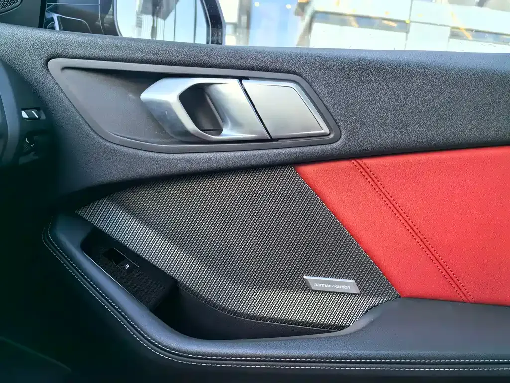BMW 2 Series 2025 из CN, фото 8