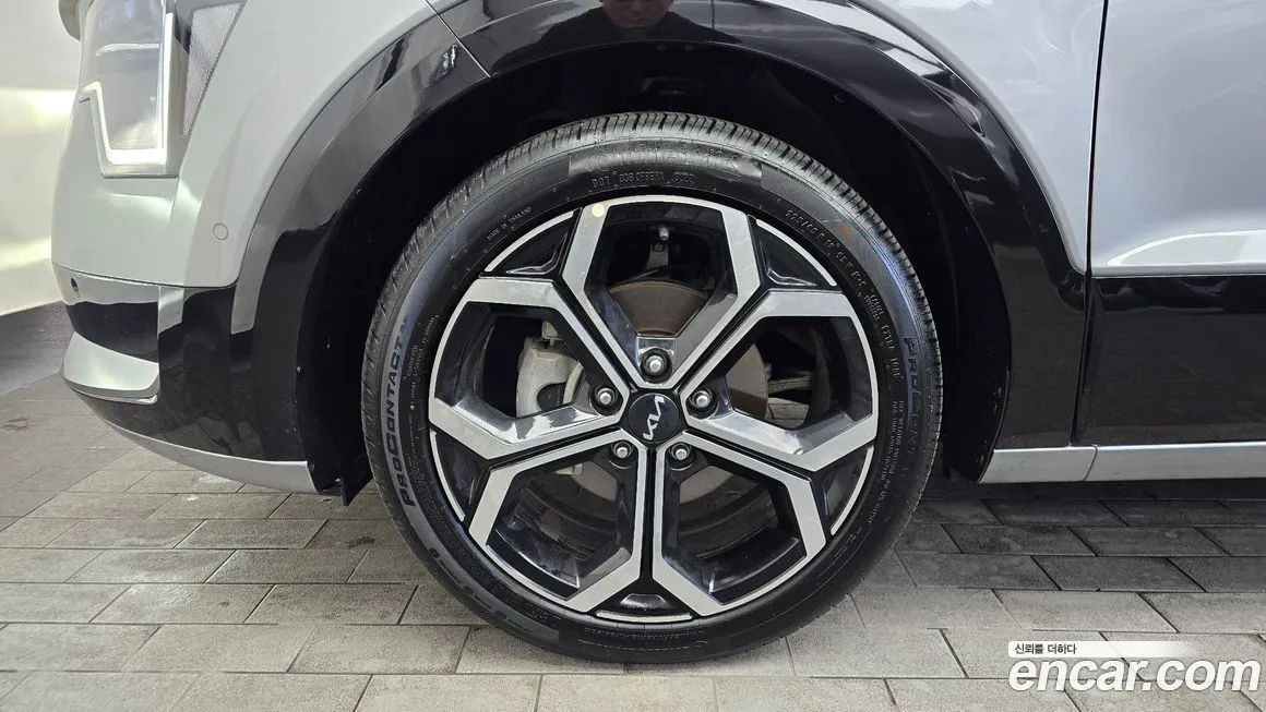 Kia Niro — фото 10