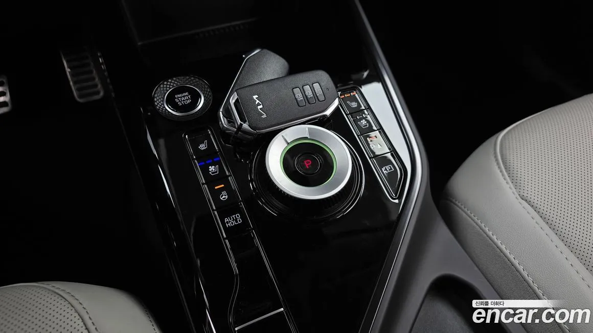 Kia Niro — фото 6