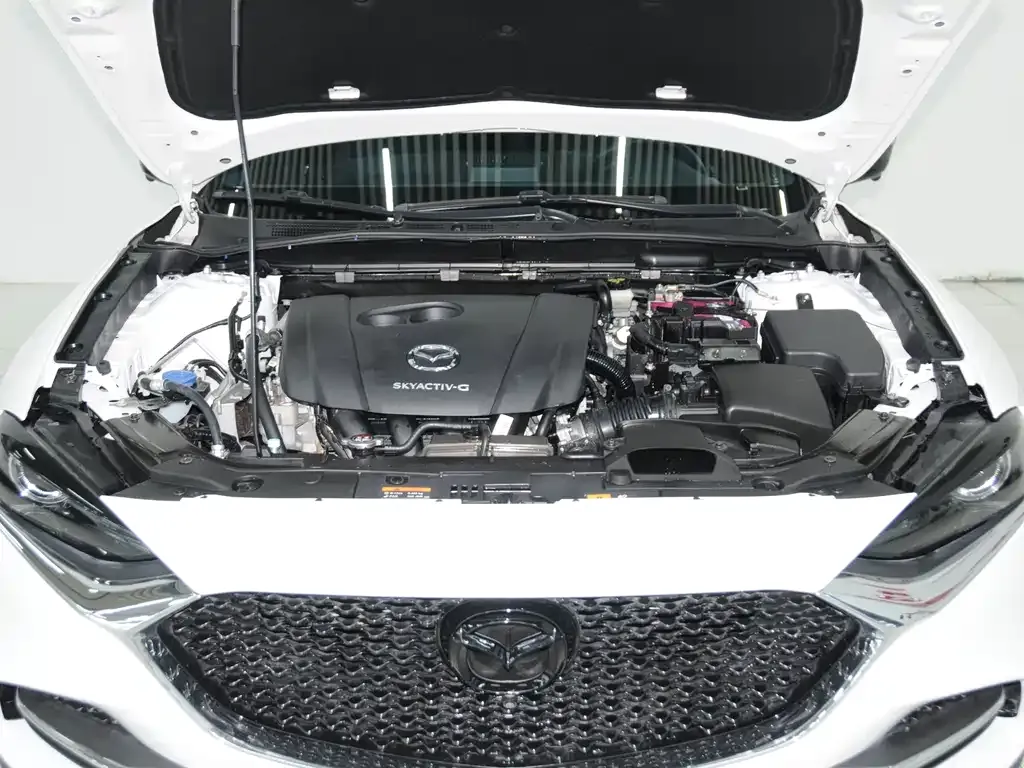Mazda CX-4 2021 из CN, фото 9