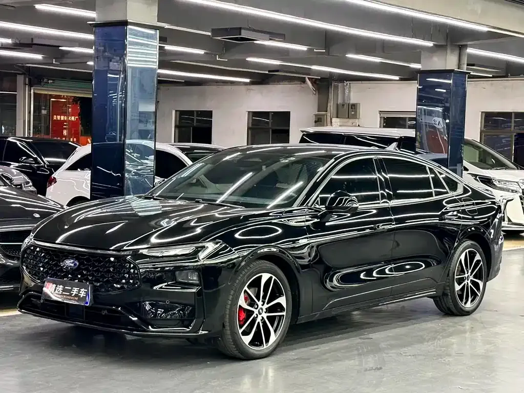 Ford Mondeo 2023 из CN, фото 1