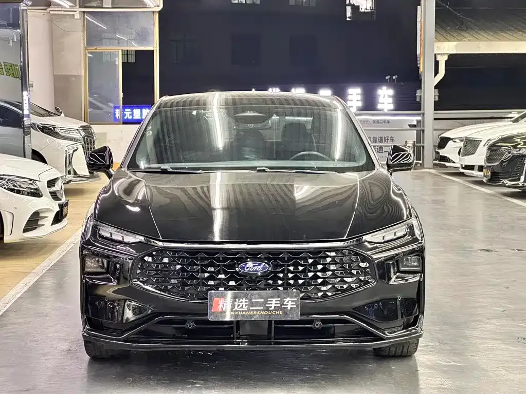 Ford Mondeo 2023 из CN, фото 3
