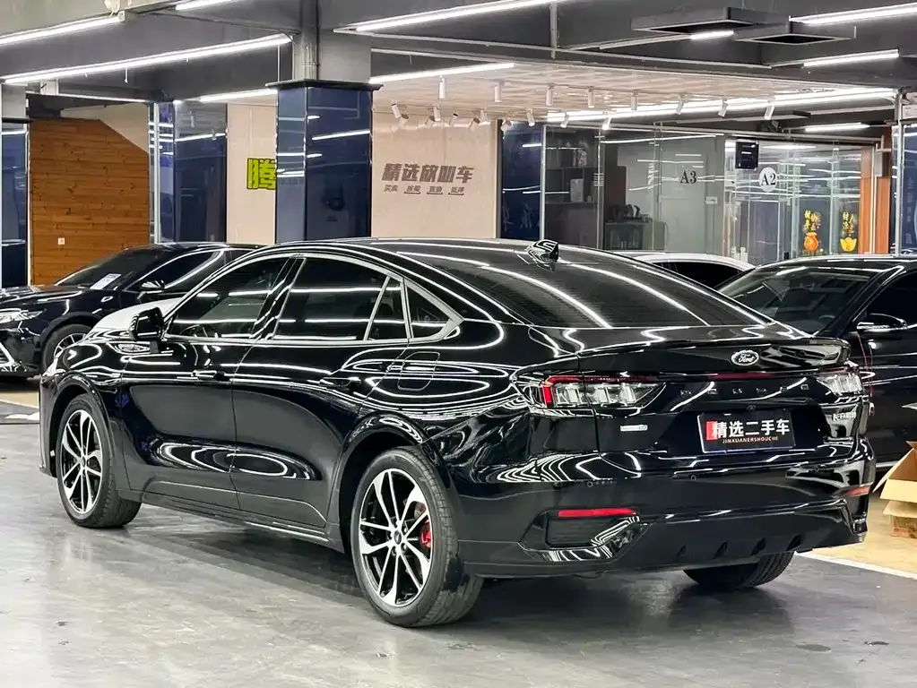 Ford Mondeo 2023 из CN, фото 9