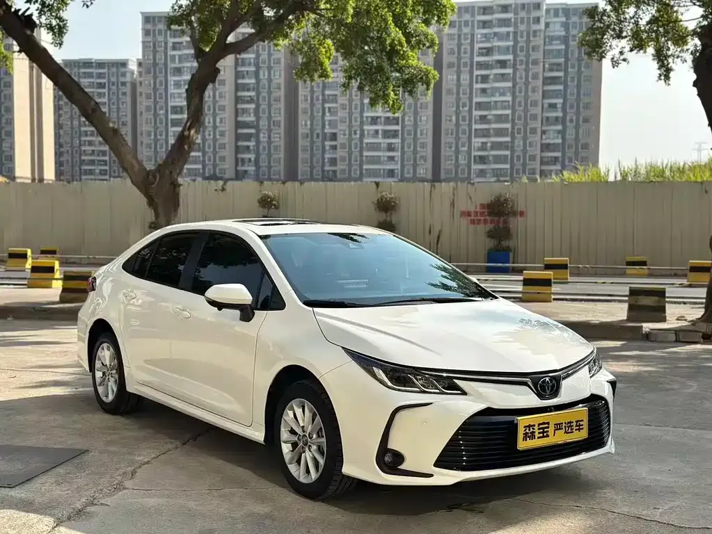 Toyota Corolla 2022 из CN, фото 8