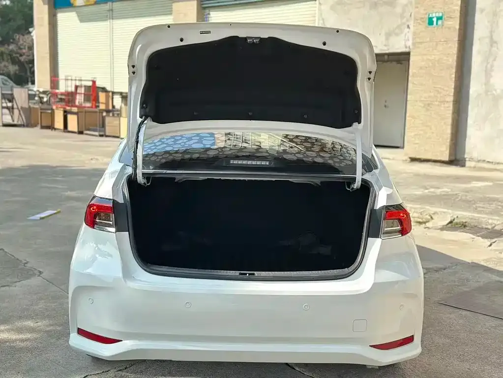 Toyota Corolla 2022 из CN, фото 5