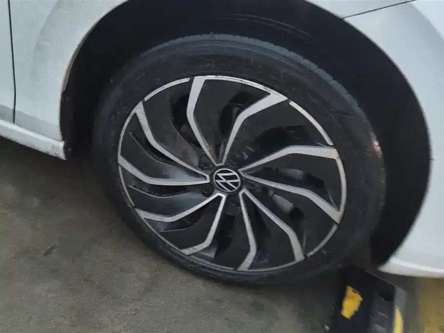 Volkswagen Golf 2022 из CN, фото 6