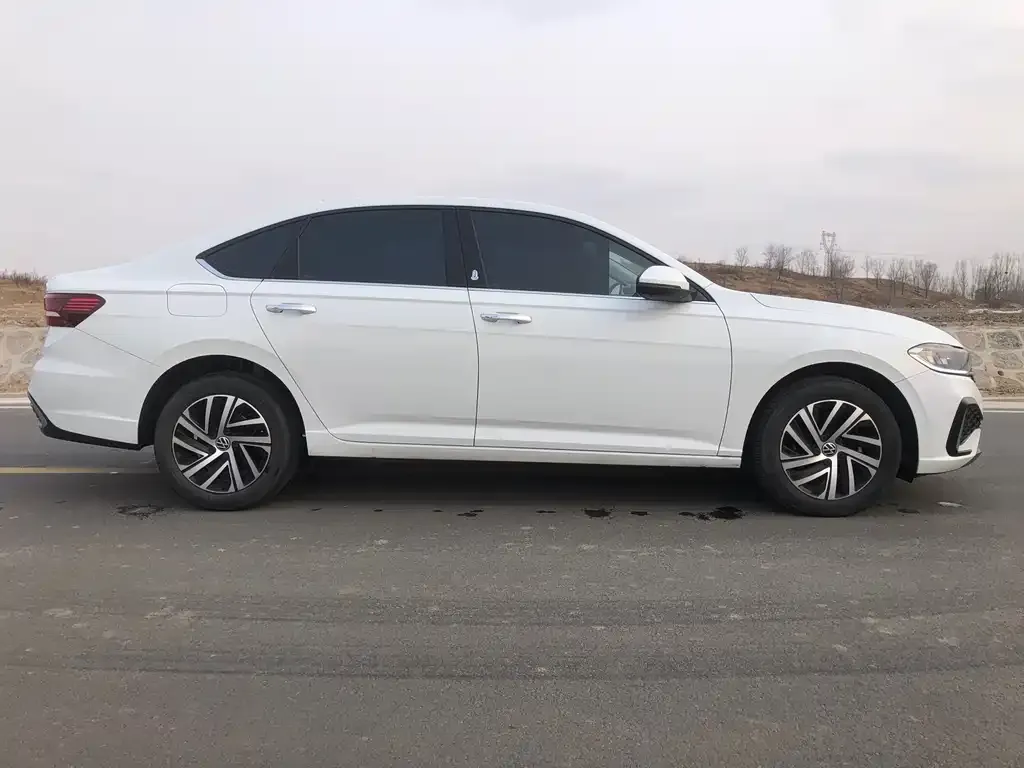 Volkswagen Lavida 2023 из CN, фото 8