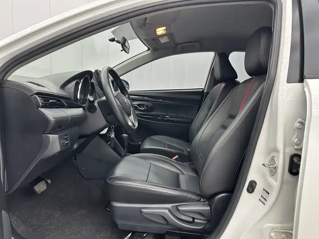 Toyota Yaris L 2022 из CN, фото 3