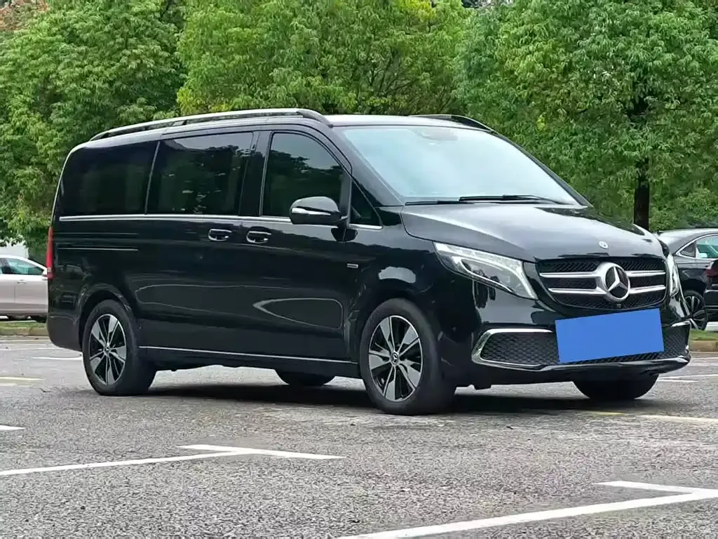 Mercedes-Benz V-Class 2022 из CN, фото 9