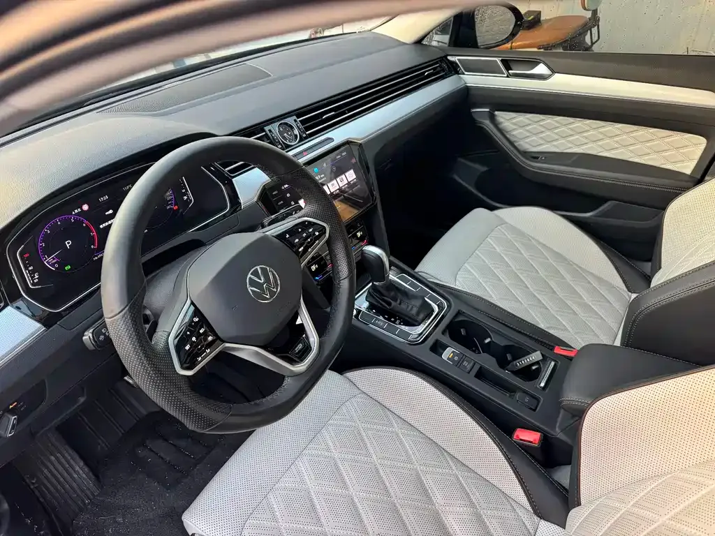 Volkswagen Magotan 2022 из CN, фото 4