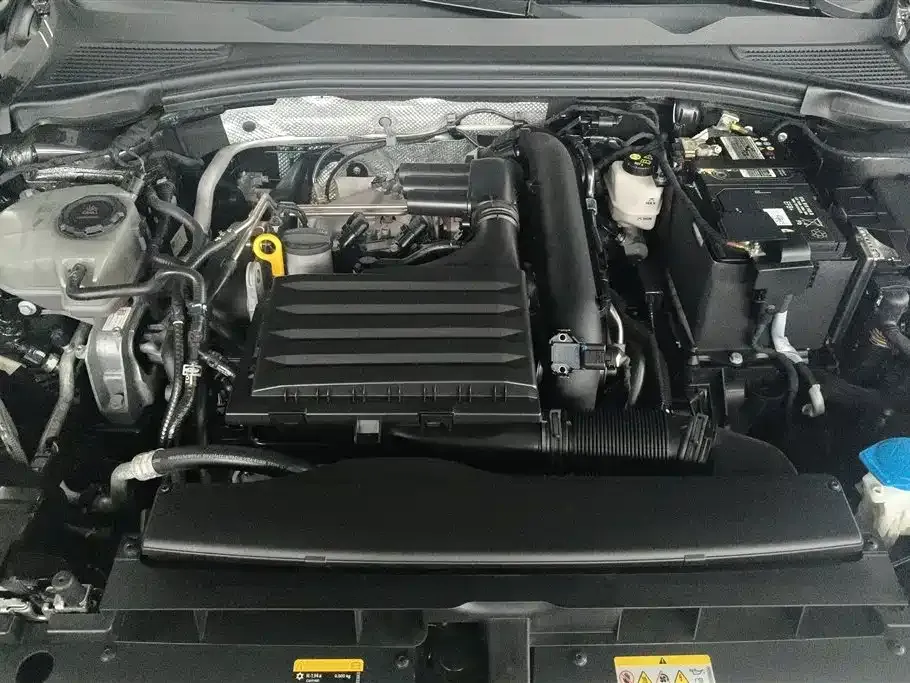 Volkswagen Lamando 2023 из CN, фото 10