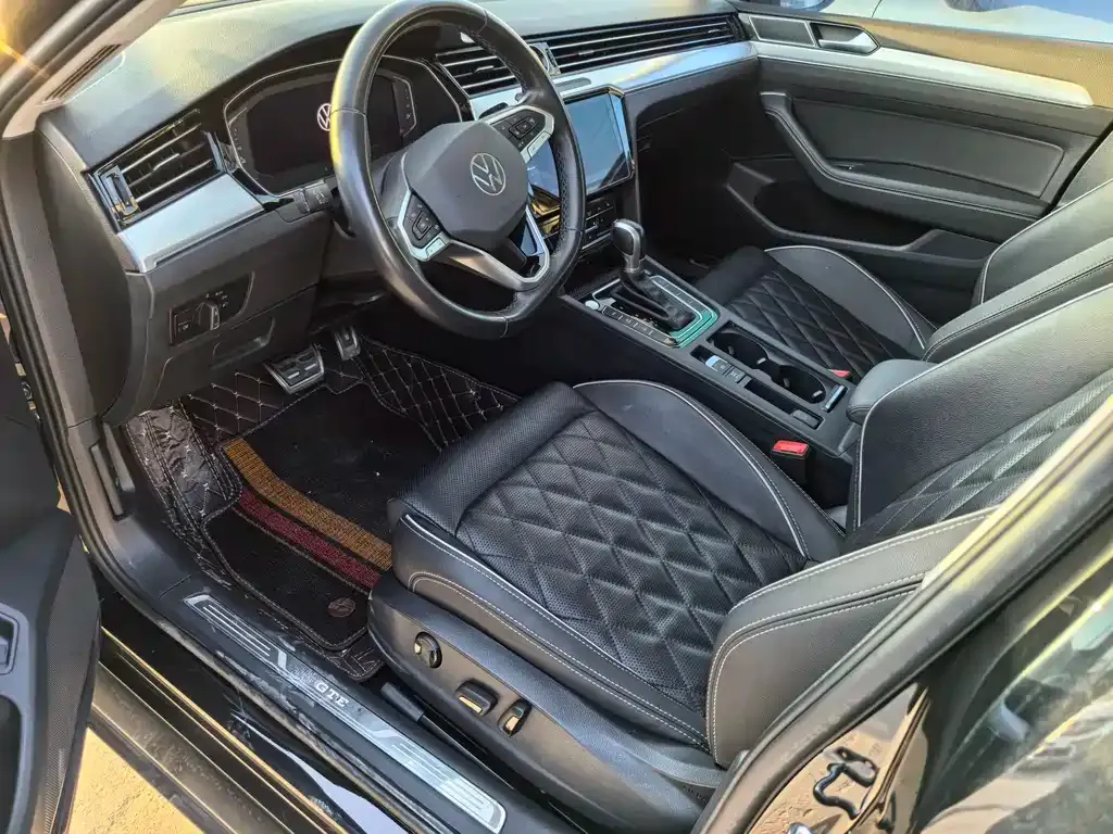 Volkswagen Magotan GTE PHEV 2022 из CN, фото 5