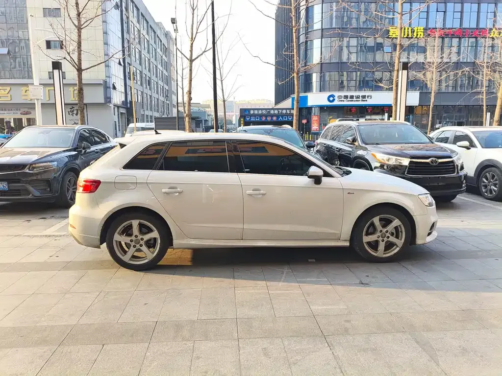 Audi A3 2021 из CN, фото 9
