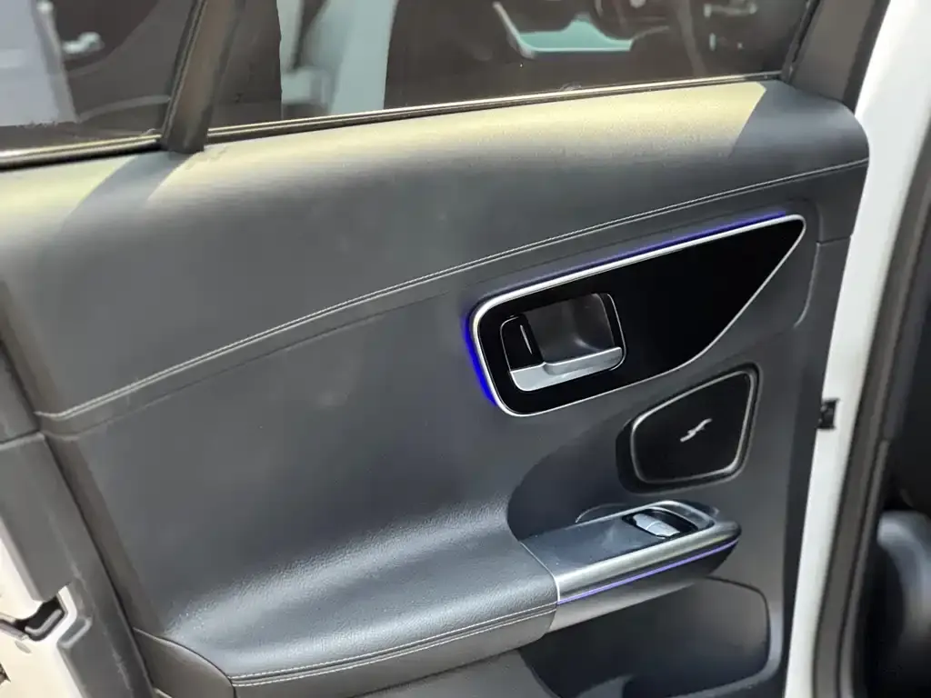 Mercedes-Benz C-Class 2022 из CN, фото 2